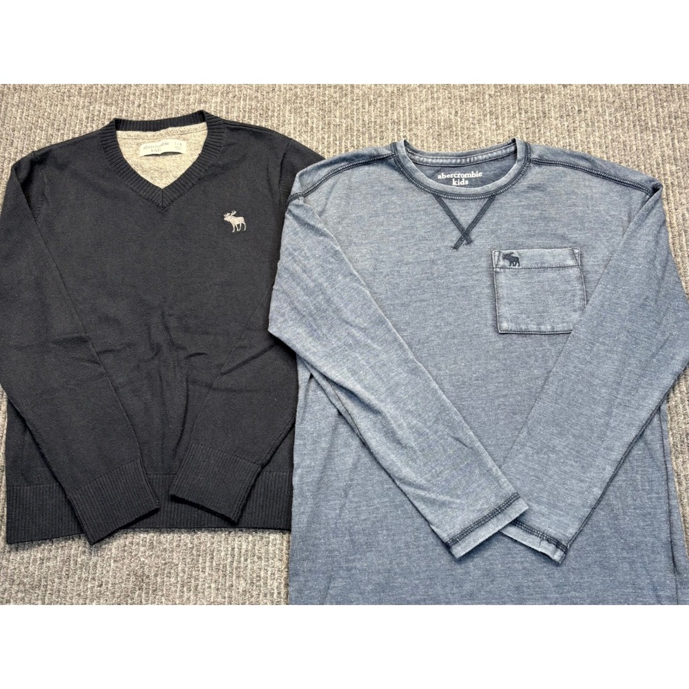 Abercrombie Kids Lot of 2 Navy V-Neck Sweater & Blue Pocket Tee Size 7/8